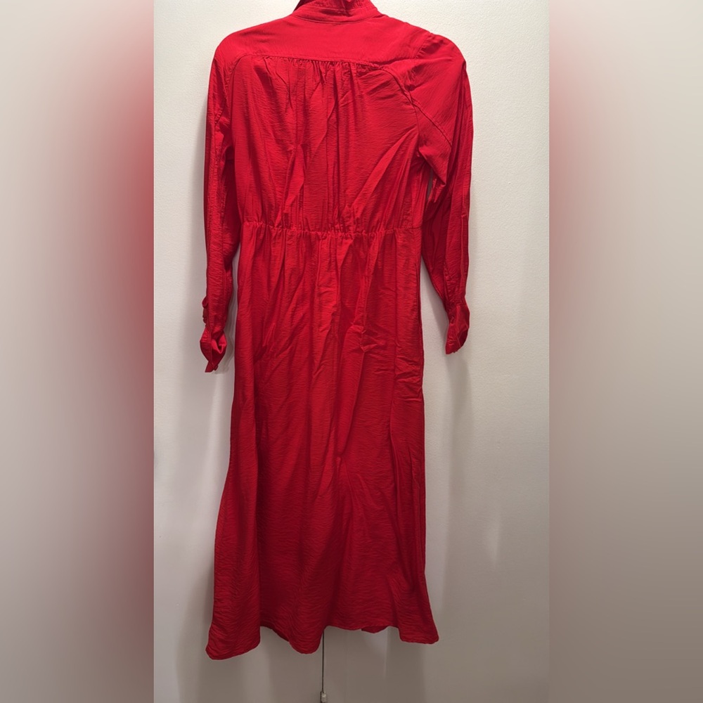 A NEW DAY DRESS - Picture 5 of 6